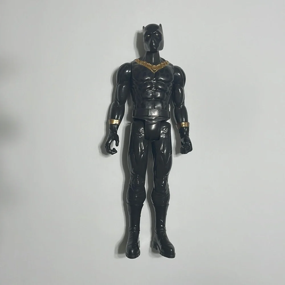 Marvel Black Panther Legend Figure